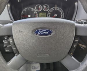 FORD TRANSIT CONNECT 2002-2010 ITALIAN LEATHER STEERING WHEEL COVER Royal Blue Stitch