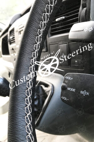 VOLKSWAGEN TRANSPORTER T4 1991-2003 GENUINE ITALIAN LEATHER STEERING WHEEL COVER WHITE STITCHING